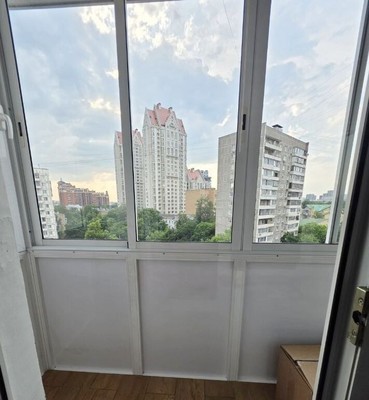 Продам трехкомнатную (3-комн.) квартиру, Народного Ополчения ул, 44к1, Москва г