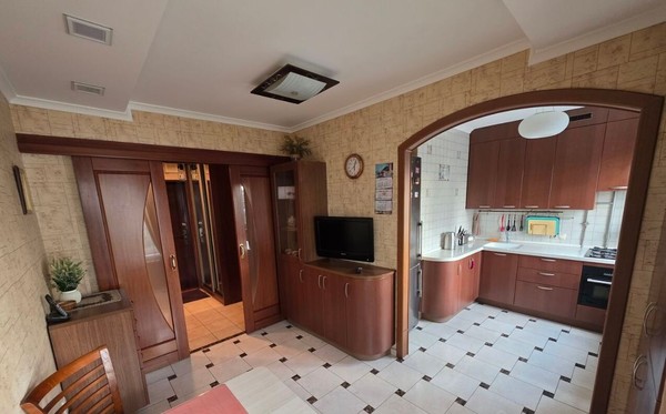 Продам трехкомнатную (3-комн.) квартиру, Народного Ополчения ул, 44к1, Москва г