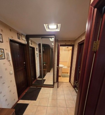 Продам трехкомнатную (3-комн.) квартиру, Народного Ополчения ул, 44к1, Москва г