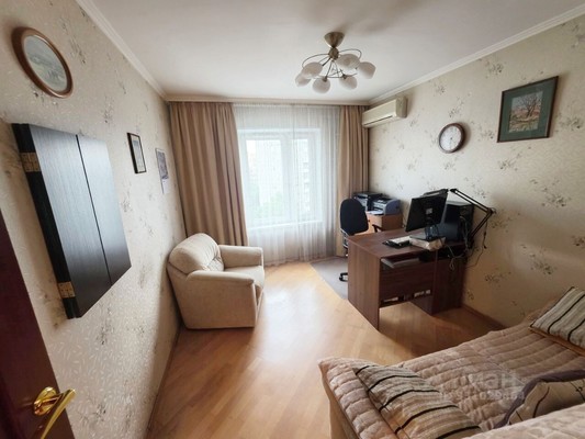 Продам трехкомнатную (3-комн.) квартиру, Народного Ополчения ул, 44к1, Москва г