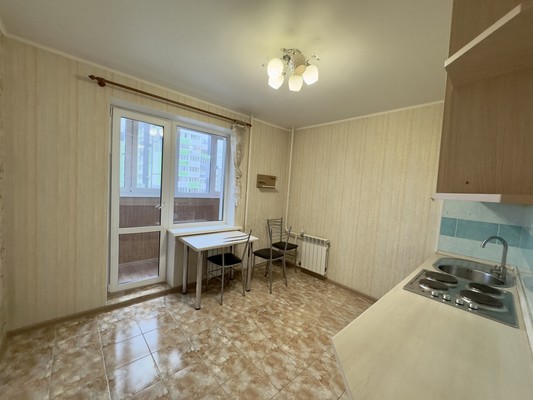 Продам однокомнатную (1-комн.) квартиру, Флотская ул, 8, Брянск г