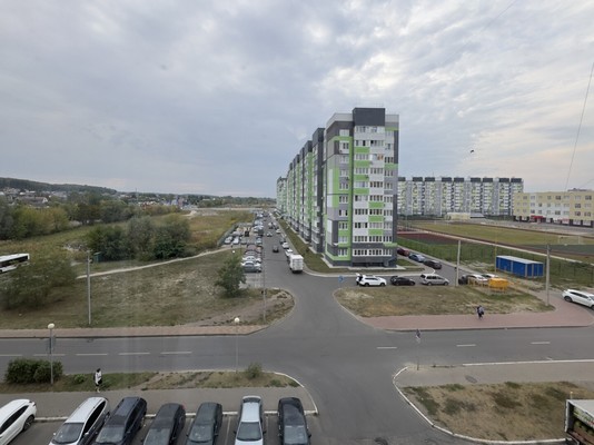 Продам однокомнатную (1-комн.) квартиру, Флотская ул, 8, Брянск г