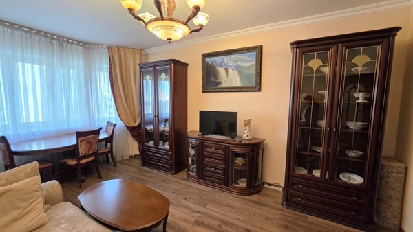 Продам двухкомнатную (2-комн.) квартиру, Ляпидевского ул, 22, Москва г