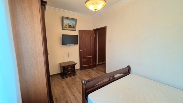 Продам двухкомнатную (2-комн.) квартиру, Ляпидевского ул, 22, Москва г