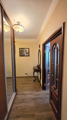 Продам двухкомнатную (2-комн.) квартиру, Ляпидевского ул, 22, Москва г