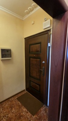 Продам двухкомнатную (2-комн.) квартиру, Ляпидевского ул, 22, Москва г
