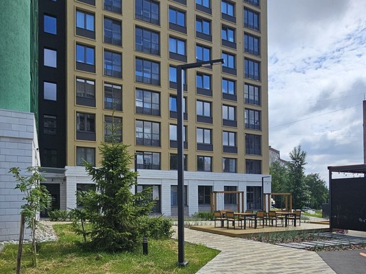 Продам трехкомнатную (3-комн.) квартиру, Металлистов ул, 18, Пермь г