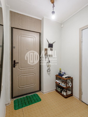 Продам однокомнатную (1-комн.) квартиру, Дубки ул, 13, Москва г