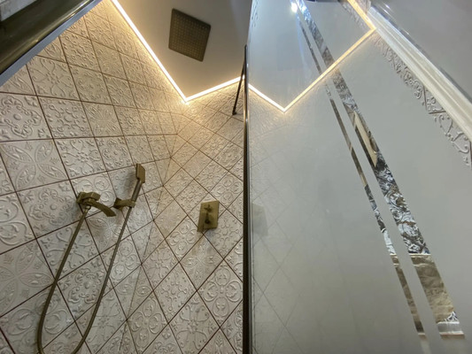 Продам двухкомнатную (2-комн.) квартиру, Гарибальди ул, 11, Москва г