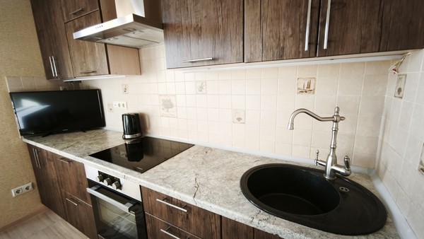 Продам однокомнатную (1-комн.) квартиру, Лучистая ул, 5, Еганово с
