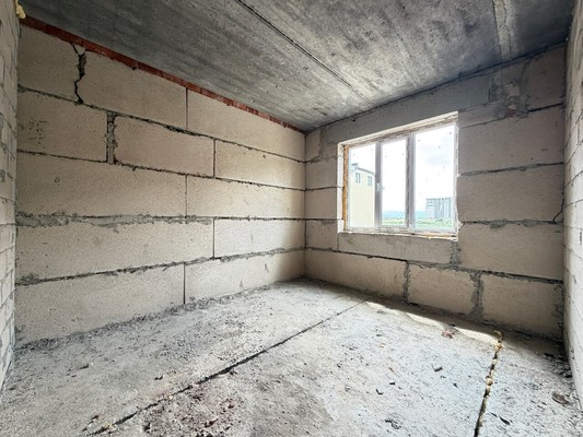 Продам трехкомнатную (3-комн.) квартиру, им. Сижажева М.В. ул, 15, Чегем г