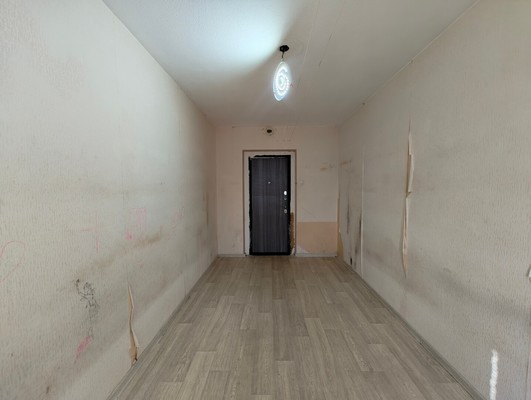 Продам комнату в 13-комн. квартире, Горняков пр-кт, 2кВ, Костомукша г