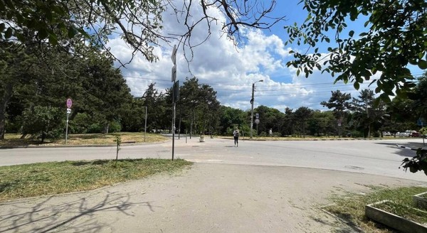Продам двухкомнатную (2-комн.) квартиру, Гайдара ул, 14, Симферополь г
