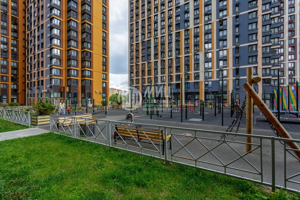 Продам однокомнатную (1-комн.) квартиру, Эйнштейна б-р, 5, Новоивановское рп