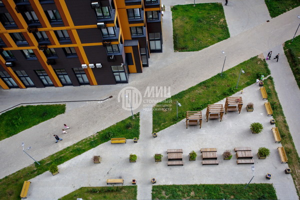 Продам однокомнатную (1-комн.) квартиру, Эйнштейна б-р, 5, Новоивановское рп