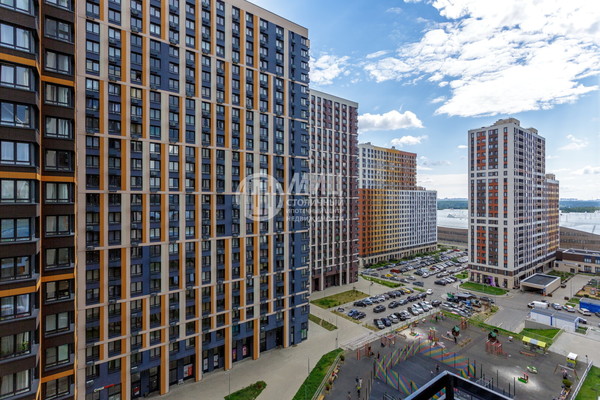 Продам однокомнатную (1-комн.) квартиру, Эйнштейна б-р, 5, Новоивановское рп