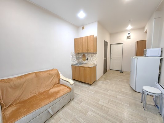 Продам однокомнатную (1-комн.) квартиру, Индустриальная ул, 15, Казань г
