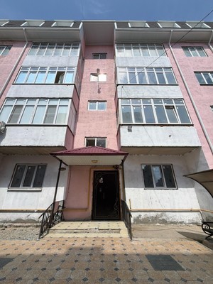 Продам однокомнатную (1-комн.) квартиру, Эльбрусская ул, 17к7, Баксан г
