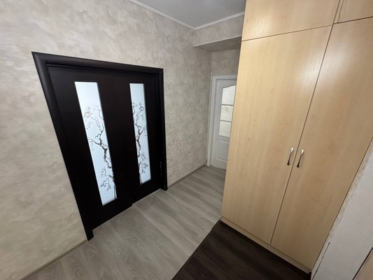 Продам двухкомнатную (2-комн.) квартиру, Ленина пр-кт, 19, Комсомольск-на-Амуре г