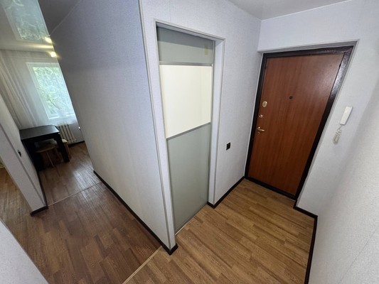 Продам трехкомнатную (3-комн.) квартиру, Сидоренко ул, 24к2, Комсомольск-на-Амуре г