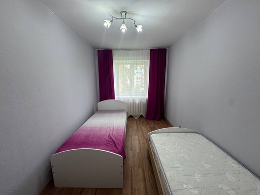 Продам трехкомнатную (3-комн.) квартиру, Сидоренко ул, 24к2, Комсомольск-на-Амуре г