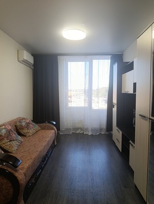 Продам однокомнатную (1-комн.) квартиру, Беспалова ул, 110е, Симферополь г