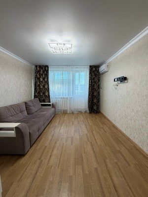 Продам двухкомнатную (2-комн.) квартиру, 25-й мкр, 14б, Октябрьский г