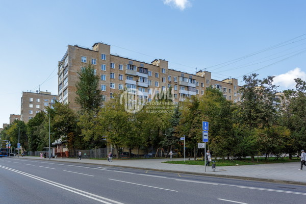 Продам двухкомнатную (2-комн.) квартиру, Фестивальная ул, 11, Москва г