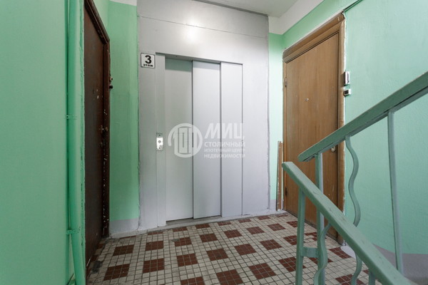 Продам двухкомнатную (2-комн.) квартиру, Фестивальная ул, 11, Москва г