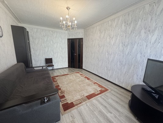 Продам двухкомнатную (2-комн.) квартиру, 339-й Стрелковой Дивизии ул, 17, Ростов-на-Дону г