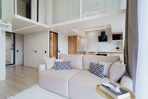 Продам трехкомнатную (3-комн.) квартиру, Берёзовая аллея, 19к2, Москва г