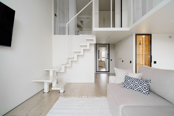Продам трехкомнатную (3-комн.) квартиру, Берёзовая аллея, 19к2, Москва г
