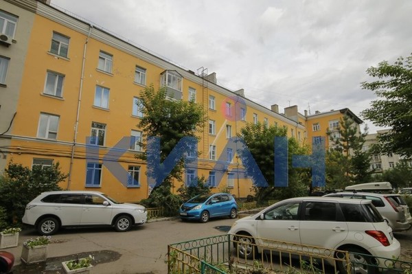 Продам двухкомнатную (2-комн.) квартиру, Ленина ул, 133, Красноярск г