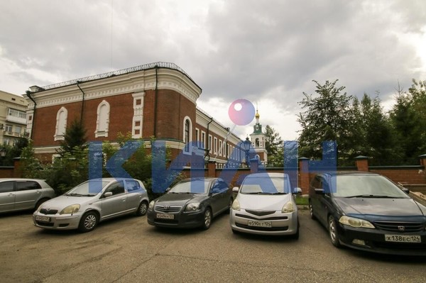 Продам двухкомнатную (2-комн.) квартиру, Ленина ул, 133, Красноярск г