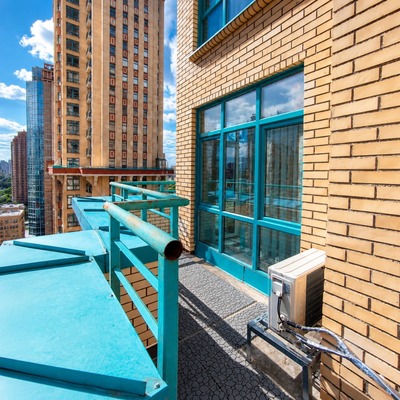 Продам трехкомнатную (3-комн.) квартиру, Авиационная ул, 77к2, Москва г