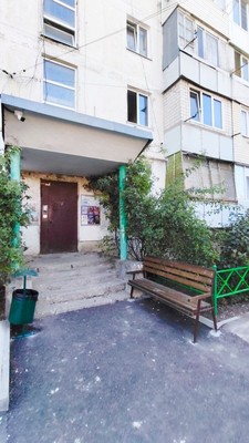 Продам однокомнатную (1-комн.) квартиру, Миллера Ж.А. ул, 54, Симферополь г
