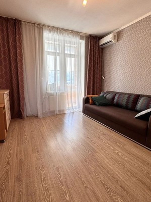 Продам двухкомнатную (2-комн.) квартиру, Грина ул, 35, Феодосия г