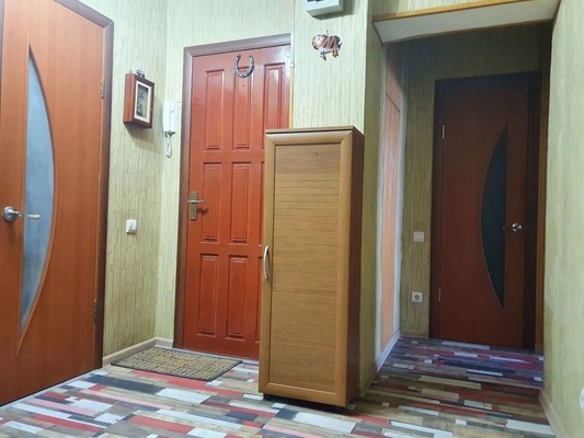 Продам двухкомнатную (2-комн.) квартиру, Грина ул, 35, Феодосия г