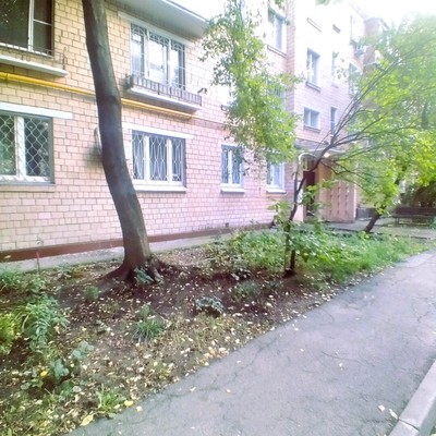 Продам трехкомнатную (3-комн.) квартиру, Просторная ул, 11, Москва г