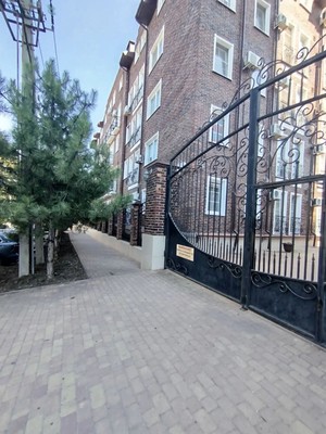 Продам однокомнатную (1-комн.) квартиру, 1-я Баррикадная ул, 34, Ростов-на-Дону г