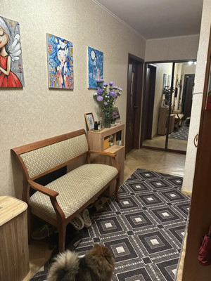 Продам трехкомнатную (3-комн.) квартиру, Лескова ул, 10кА, Москва г