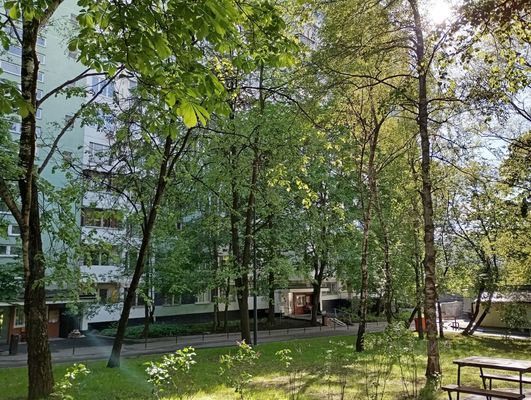 Продам трехкомнатную (3-комн.) квартиру, Вернадского пр-кт, 113, Москва г