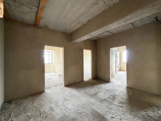 Продам трехкомнатную (3-комн.) квартиру, Шарданова ул, 48, Нальчик г