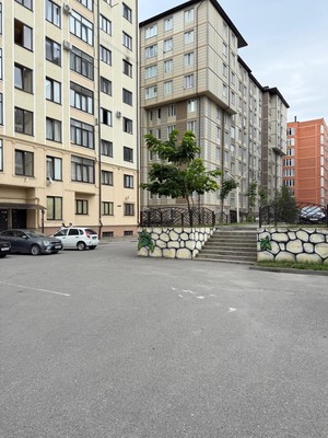 Продам трехкомнатную (3-комн.) квартиру, Шарданова ул, 48, Нальчик г