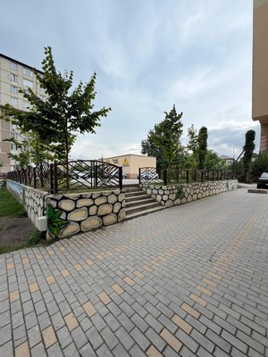 Продам трехкомнатную (3-комн.) квартиру, Шарданова ул, 48, Нальчик г