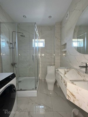 Продам многокомнатную квартиру, им. Сижажева М.В. ул, 20, Чегем г