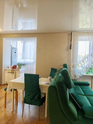 Продам двухкомнатную (2-комн.) квартиру, Таганрогская ул, 110, Ростов-на-Дону г