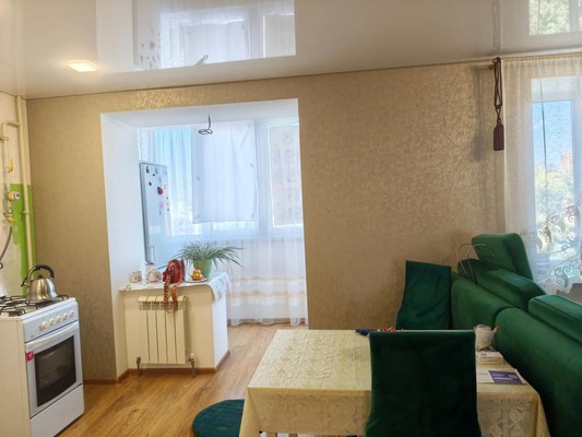 Продам двухкомнатную (2-комн.) квартиру, Таганрогская ул, 110, Ростов-на-Дону г