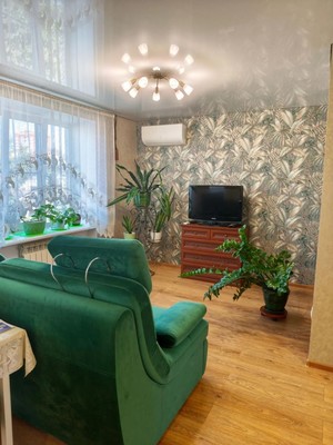 Продам двухкомнатную (2-комн.) квартиру, Таганрогская ул, 110, Ростов-на-Дону г