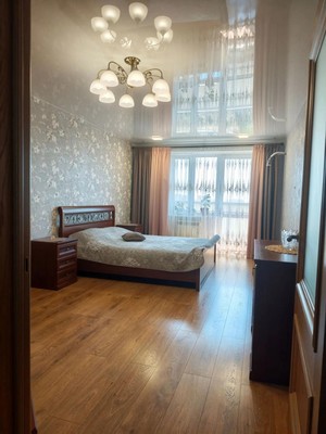 Продам двухкомнатную (2-комн.) квартиру, Таганрогская ул, 110, Ростов-на-Дону г